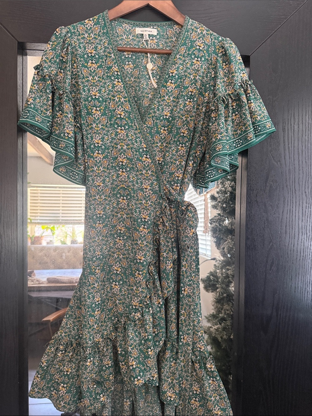 Max Studio Green Floral Tie-Waist Midi Dress